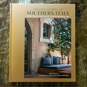 Hidden Homes of Southern Italy coffee table book